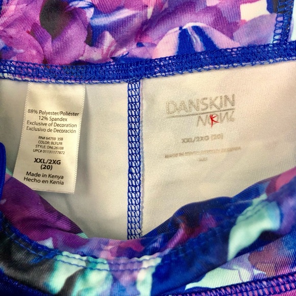 BOGO Danskin Now - size XXL - YOGA - Gym - Jog - Floral Capris - Blue, Green - Picture 4 of 4